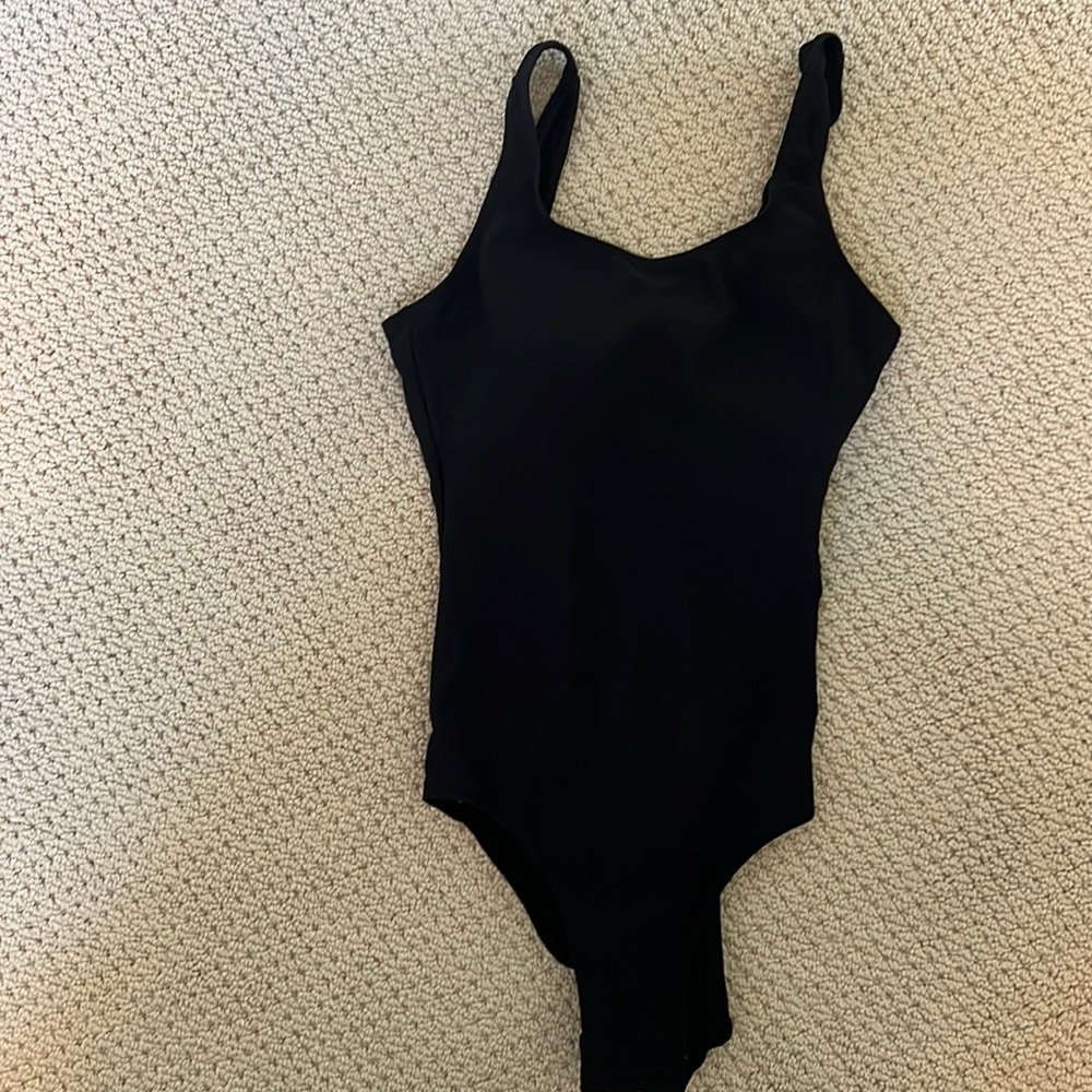 Ladies L.L. Bean black one piece bathing suit size 12 long.